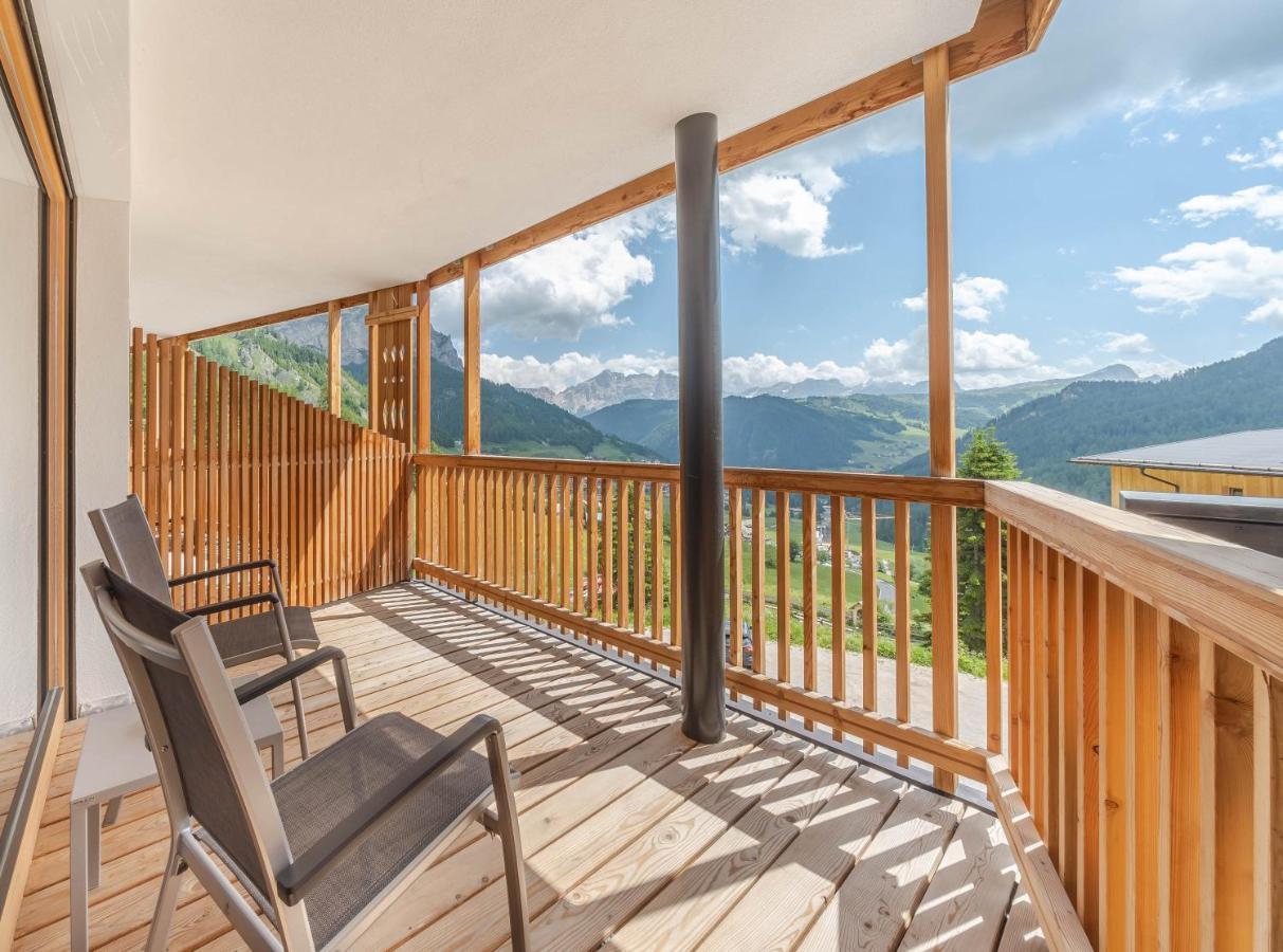 Nature Hotel Delta Colfosco Exterior photo